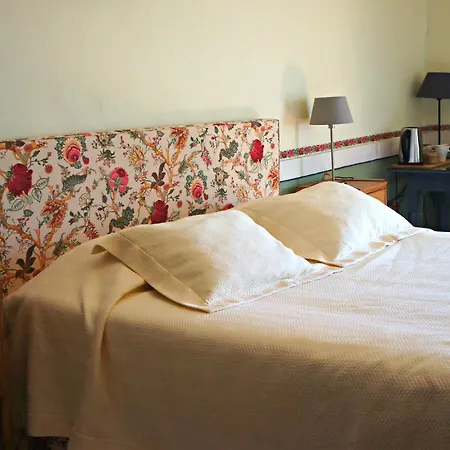 Guest house Casa De Sezim 4*