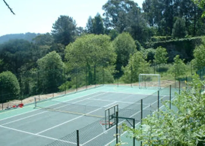 ゲストハウス カーサ デ セジム ギマランイス